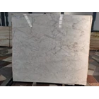 Marmer Italian White Premium – Soft White Vein Marble 2
