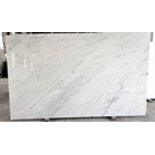 Bianco Carrara Marble Exclusive – Marmer Putih Klasik Premium untuk Interior Elegan Timeless 3